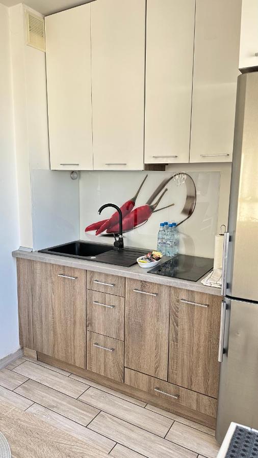 Ferienwohnung Apartament Red Mielno Großmöllen Exterior foto